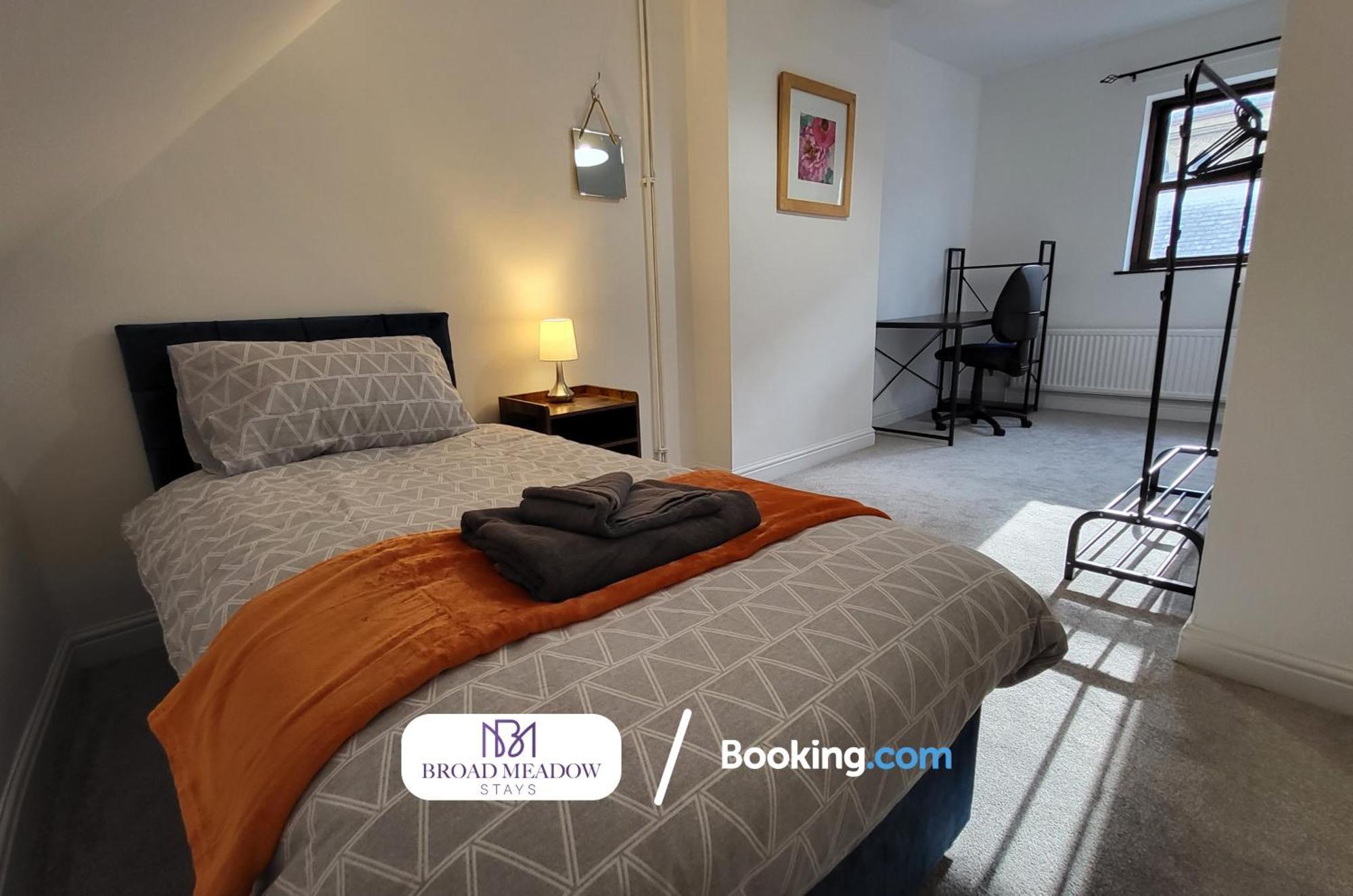Last-Minute Offers L 3-Bed House By Broad Meadow Stays L Short Lets L Family, Business, Students L Lincoln L Parking Exteriér fotografie